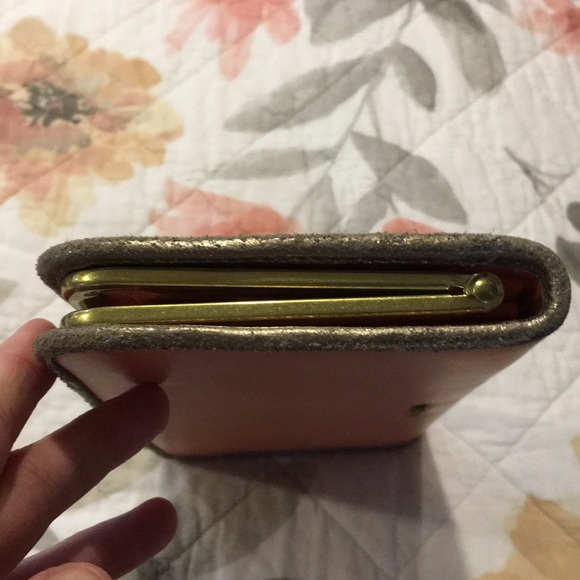 Fossil Memoir Frame Clutch - Picture 4 of 5